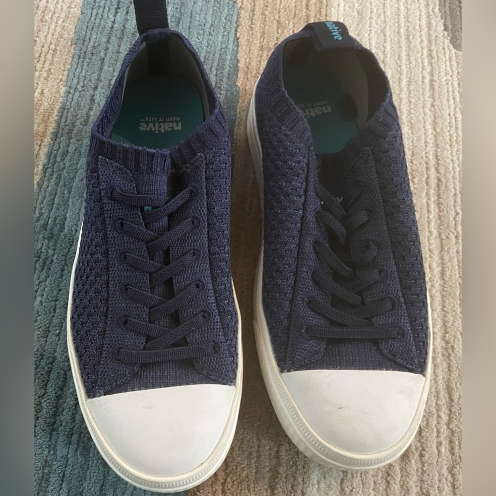 Native. J3. Navy